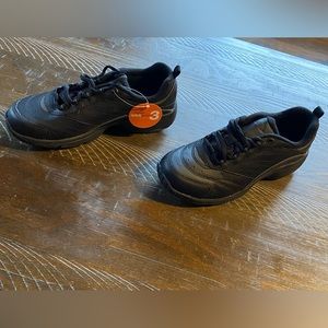 NWT Women’s EasySpirit Walking Sneaker Black Athletic Shoes Lave-Up Leather